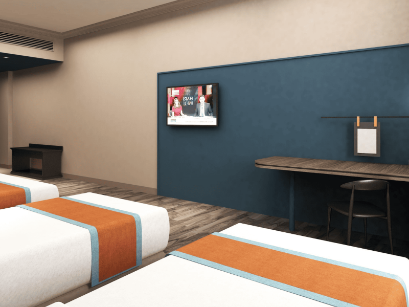 FAMILY ROOM - 3